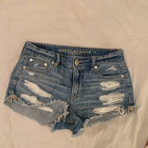 American eagle distressed denim shorts